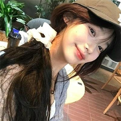 恰似两滴水